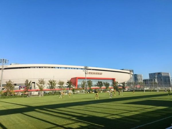 热身赛：上海海港4-3青岛西海岸，莱昂纳多梅开二度
